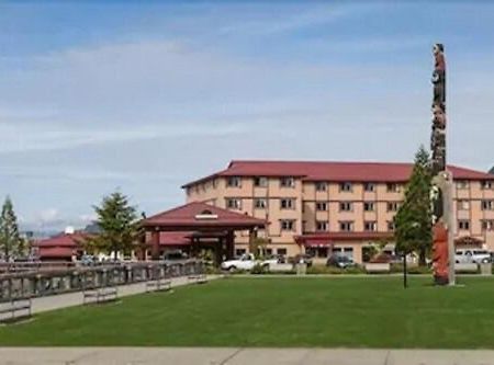 Totem Square Hotel And Marina Sitka Esterno foto